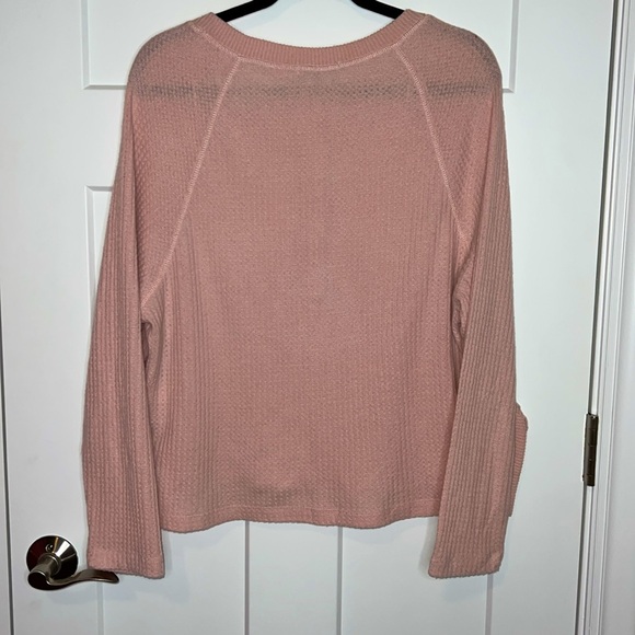 NWOT DEX Soft Waffled Crew Neck - Picture 2 of 4